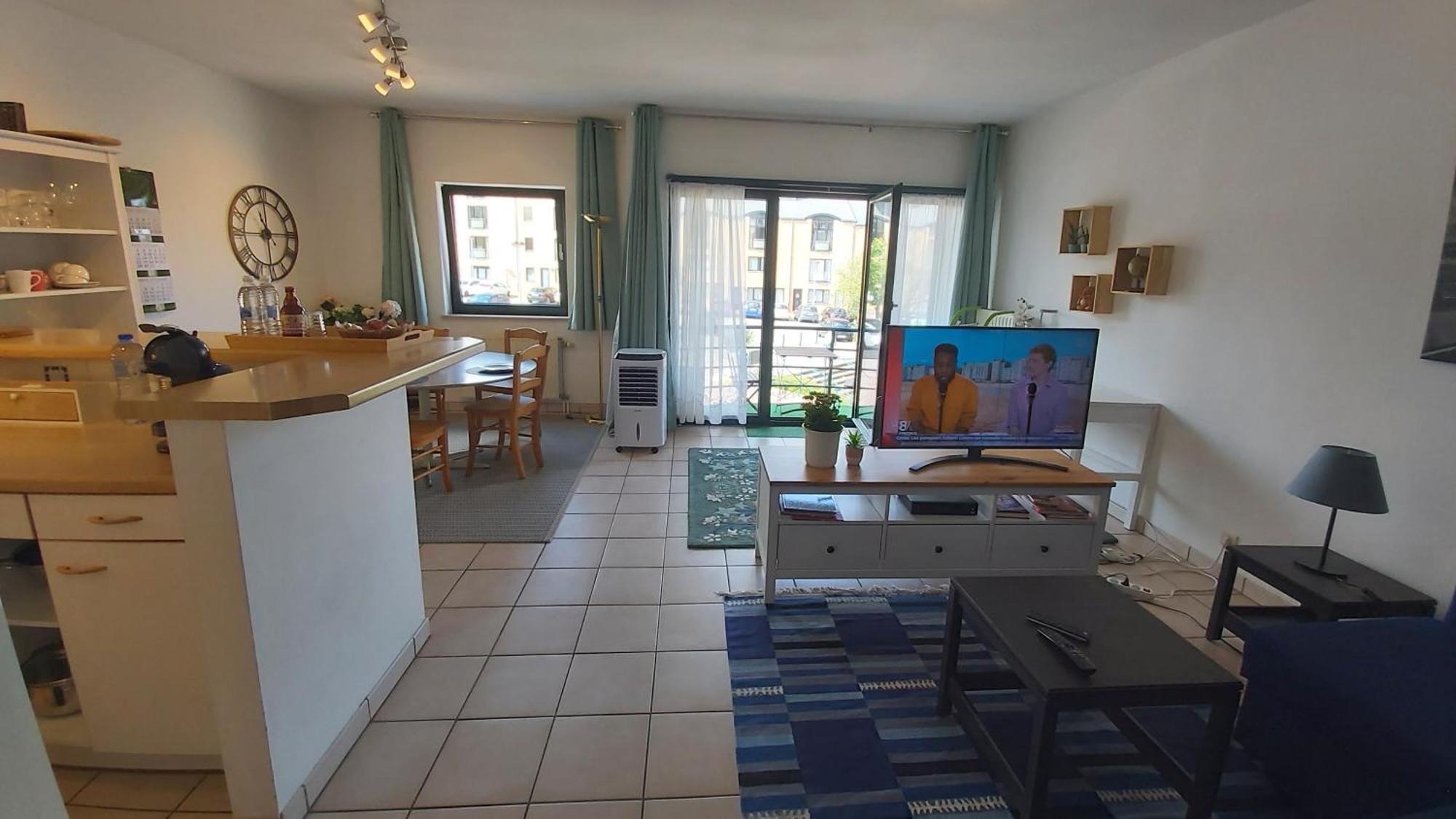 Lln Lodge Louvain-la-Neuve Ngoại thất bức ảnh